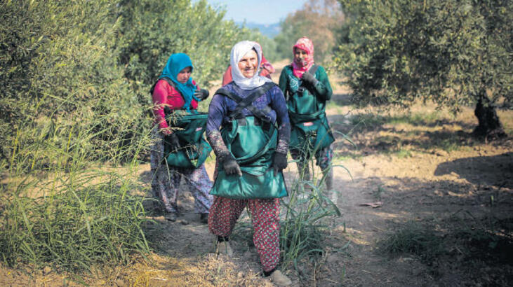 TARIM İŞÇİLERİNE KORONAVİRÜS TEDBİRİ